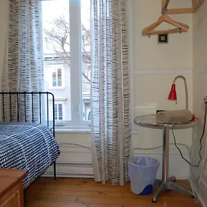 Le Simone Bed & Breakfast Montreal