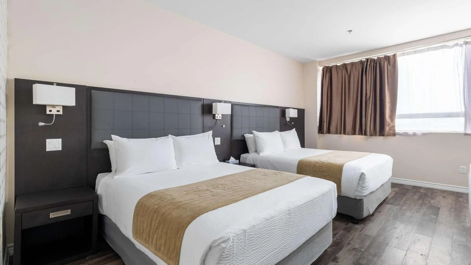 Hotel Montreal Metropolitan, BW Signature Collection